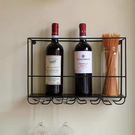 Leopoldo Apartment