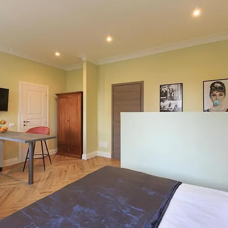 Leopoldo Apartment Baveno